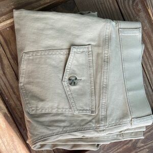 Gloria Vanderbilt Women's Shaoe Effect High Rise Wide Leg Tan Capris